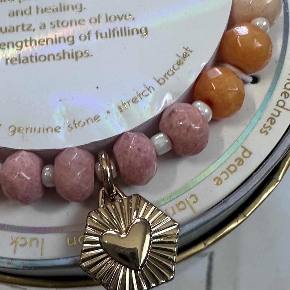 NWT crystal rose quartz variety bracelet in round gold accented gift box - Picture 4 of 5